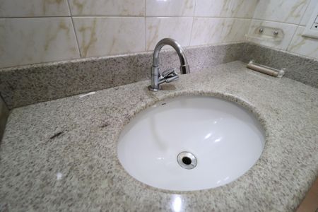 Apartamento para alugar com 140m², 2 quartos e sem vagaBanheiro do Quarto 2