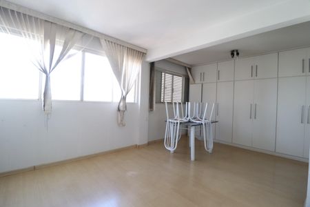 Apartamento para alugar com 140m², 2 quartos e sem vagaQuarto 2 - Suíte