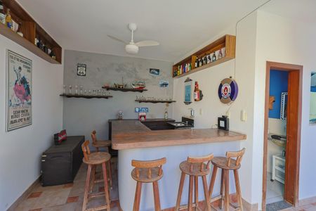 Casa à venda com 292m², 4 quartos e 4 vagasVaranda gourmet