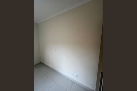 Casa para alugar com 107m², 3 quartos e 2 vagasQuarto 2