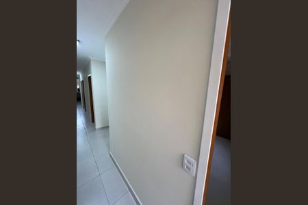 Casa para alugar com 107m², 3 quartos e 2 vagasCorredor