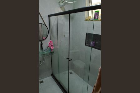 Casa de condomínio à venda com 160m², 3 quartos e 1 vagaBanheiro da Suíte