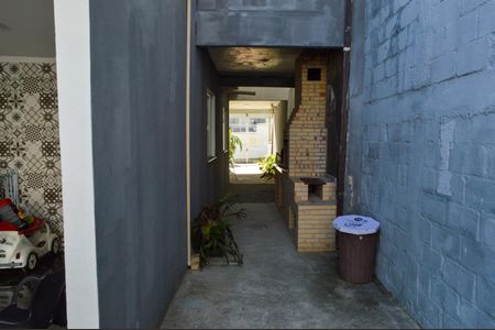 Casa de condomínio à venda com 160m², 3 quartos e 1 vagaChurrasqueira