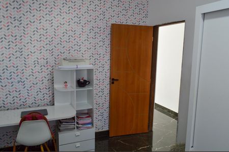 Casa de condomínio à venda com 160m², 3 quartos e 1 vagaQuarto 1