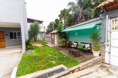 Casa de condomínio à venda com 72m², 2 quartos e 1 vaga Casa de condomínio à venda com 72m², 2 quartos e 1 vagaÁrea externa