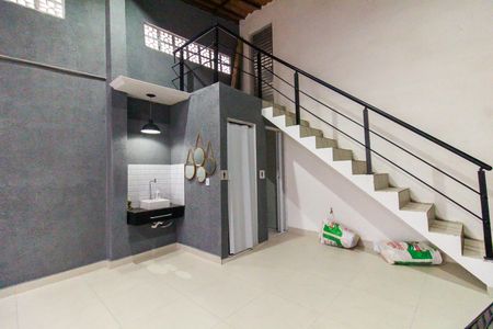 Casa de condomínio à venda com 72m², 2 quartos e 1 vaga Casa de condomínio à venda com 72m², 2 quartos e 1 vagaÁrea comum - Salão de festas