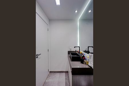 Apartamento à venda com 24m², 1 quarto e sem vagaBanheiro