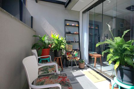 Apartamento à venda com 96m², 2 quartos e 2 vagasVaranda da Sala