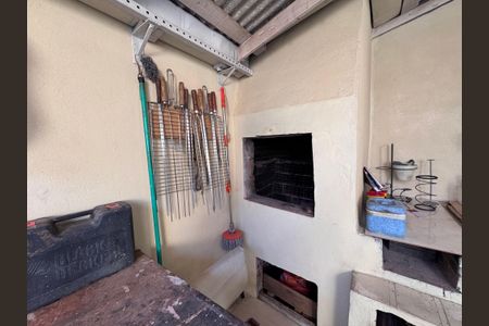 Casa à venda com 96m², 2 quartos e 1 vagaÁrea comum