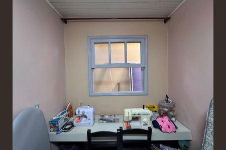 Casa à venda com 96m², 2 quartos e 1 vagaQuarto 2