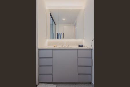 Apartamento à venda com 124m², 3 quartos e 2 vagasBanheiro da Suíte 2