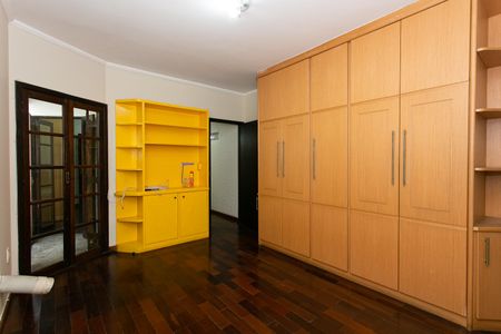 Casa para alugar com 302m², 3 quartos e 4 vagasSuíte 3