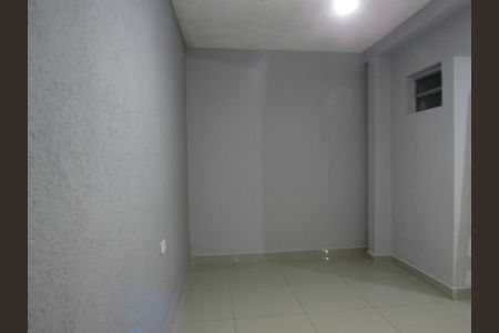 Casa à venda com 300m², 2 quartos e 2 vagasSuíte