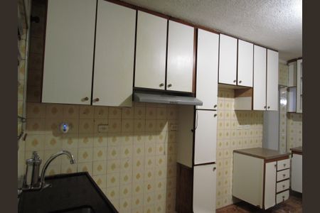 Casa à venda com 300m², 2 quartos e 2 vagasCozinha