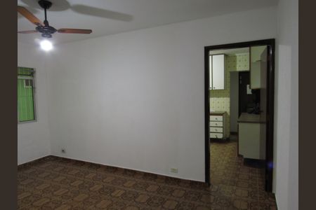 Casa à venda com 300m², 2 quartos e 2 vagasSala