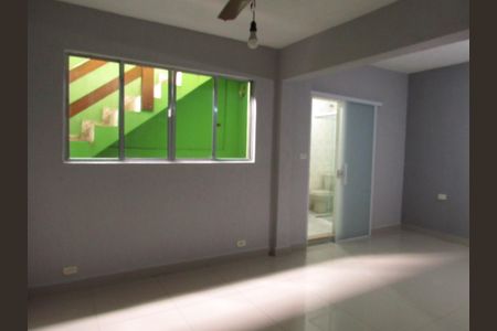 Casa à venda com 300m², 2 quartos e 2 vagasSuíte