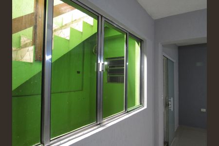 Casa à venda com 300m², 2 quartos e 2 vagasSuíte