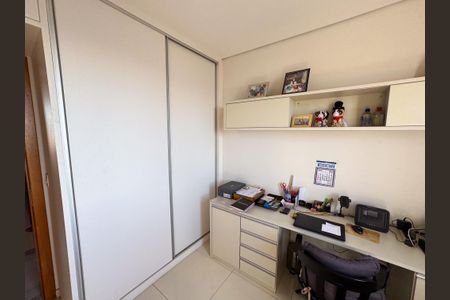 Apartamento à venda com 180m², 3 quartos e 3 vagasQuarto 3