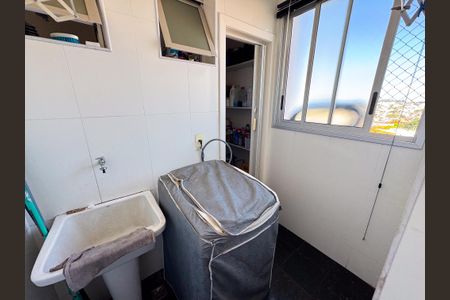 Apartamento à venda com 180m², 3 quartos e 3 vagasÁrea de Serviço