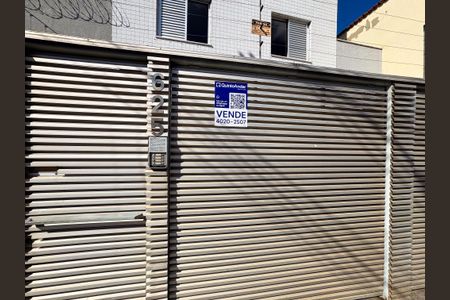 Apartamento à venda com 180m², 3 quartos e 3 vagasFachada