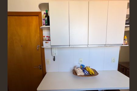 Apartamento à venda com 180m², 3 quartos e 3 vagasCozinha