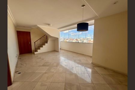 Apartamento à venda com 205m², 4 quartos e 2 vagasSala
