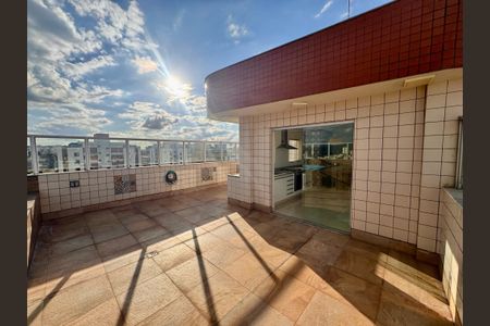 Apartamento à venda com 205m², 4 quartos e 2 vagasÁrea comum