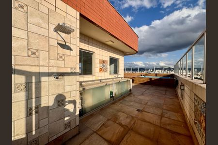 Apartamento à venda com 205m², 4 quartos e 2 vagasÁrea comum