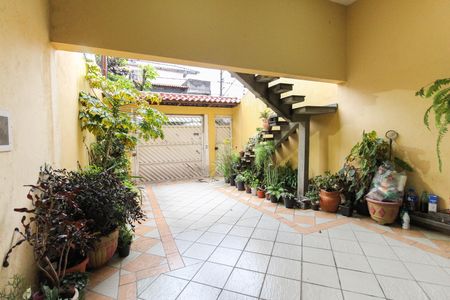 Casa à venda com 260m², 4 quartos e 3 vagas Casa à venda com 260m², 4 quartos e 3 vagasGaragem