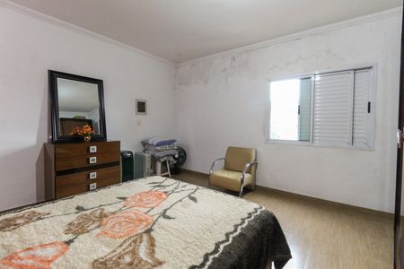 Casa à venda com 260m², 4 quartos e 3 vagas Casa à venda com 260m², 4 quartos e 3 vagasSuíte