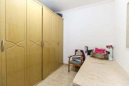 Casa à venda com 260m², 4 quartos e 3 vagas Casa à venda com 260m², 4 quartos e 3 vagasQuarto 3