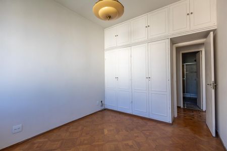 Apartamento para alugar com 130m², 3 quartos e 1 vagaQuarto 3