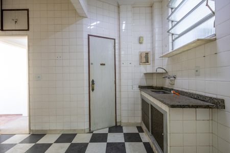 Apartamento para alugar com 130m², 3 quartos e 1 vagaCozinha