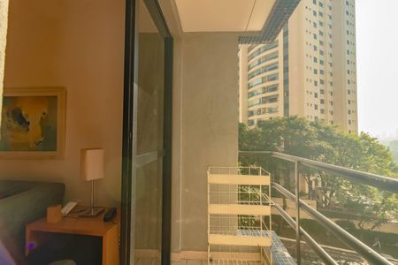 Studio para alugar com 45m², 1 quarto e 1 vaga Studio para alugar com 45m², 1 quarto e 1 vagaVaranda