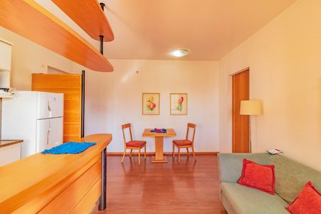 Studio para alugar com 45m², 1 quarto e 1 vaga Studio para alugar com 45m², 1 quarto e 1 vagaSala