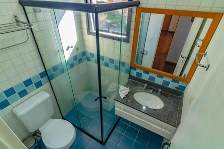 Studio para alugar com 45m², 1 quarto e 1 vaga Studio para alugar com 45m², 1 quarto e 1 vagaBanheiro