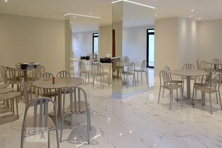 Apartamento à venda com 106m², 3 quartos e 2 vagasÁrea comum - Salão de festas