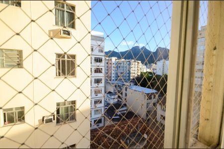 Apartamento à venda com 75m², 2 quartos e 1 vagaVista da Suíte