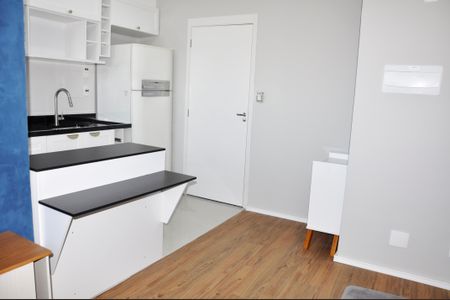 Apartamento para alugar com 37m², 2 quartos e 1 vagaSala
