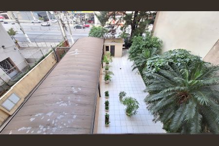 Apartamento à venda com 66m², 2 quartos e sem vagaVista