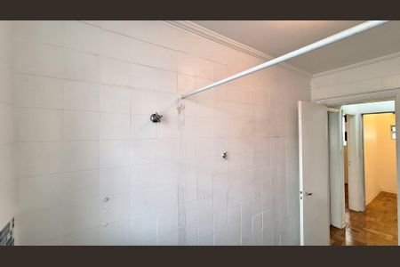 Apartamento à venda com 66m², 2 quartos e sem vagaBanheiro Social