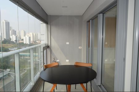 Apartamento para alugar com 40m², 1 quarto e 1 vagaVaranda