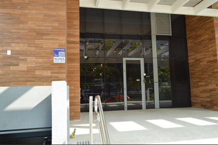 Apartamento para alugar com 40m², 1 quarto e 1 vagaFachada + Plaquinha