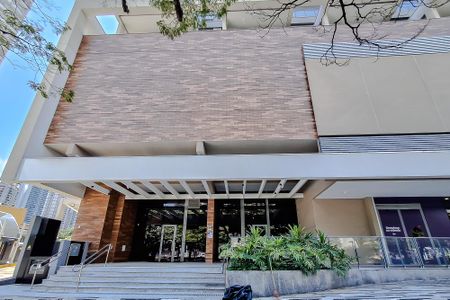 Apartamento à venda com 40m², 1 quarto e 1 vagaFachada - Plaquinha