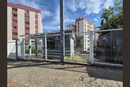 Apartamento à venda com 52m², 2 quartos e 1 vagaFachada e portaria