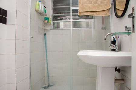 Apartamento à venda com 75m², 3 quartos e sem vaga Apartamento à venda com 75m², 3 quartos e sem vagaBanheiro