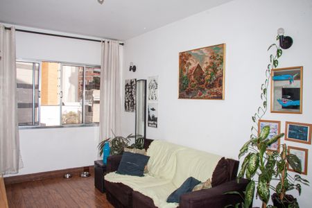 Apartamento à venda com 75m², 3 quartos e sem vaga Apartamento à venda com 75m², 3 quartos e sem vagaSala