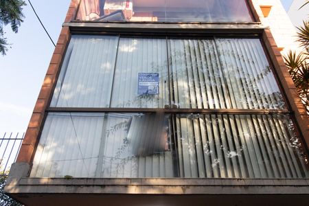 Apartamento à venda com 80m², 2 quartos e 1 vaga Apartamento à venda com 80m², 2 quartos e 1 vagaPlaca