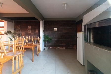 Apartamento à venda com 80m², 2 quartos e 1 vaga Apartamento à venda com 80m², 2 quartos e 1 vagaÁrea comum - Salão de festas