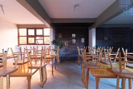 Apartamento à venda com 80m², 2 quartos e 1 vaga Apartamento à venda com 80m², 2 quartos e 1 vagaÁrea comum - Salão de festas